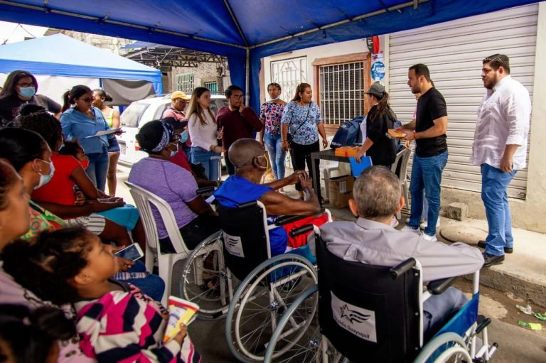 La Empresa Pública DASE llegó con ayuda a Cristo del Consuelo