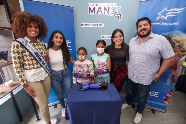 Dame una Mano”, entregó prótesis gratuitas para mejorar la calidad de vida de ciudadanos con discapacidad