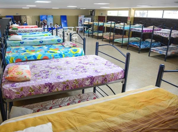CAMI de Pascuales acoge a damnificados por las fuertes lluvias