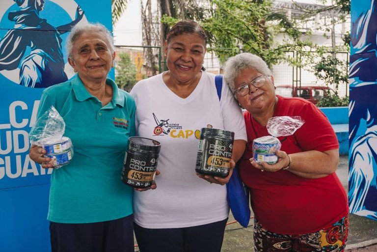 Más de 100 adultos mayores beneficiados con suplementos nutricionales en Pascuales