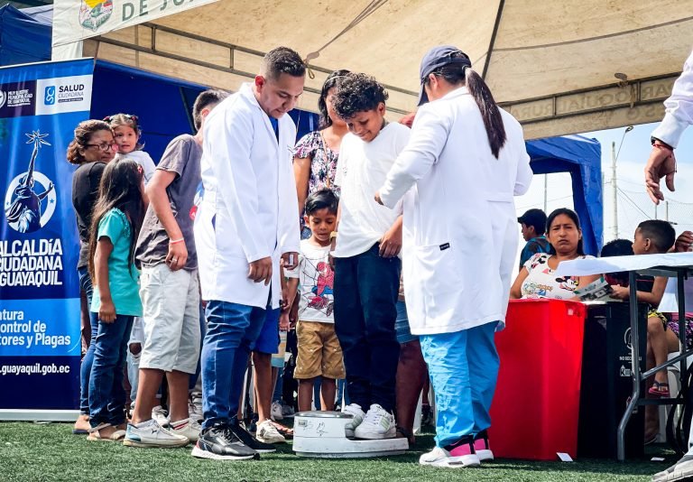 25 mil atenciones se lograron con Ferias de Servicios “Compartir Ciudadano”